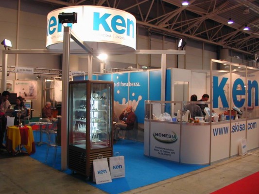 Stand personalizzato Ken